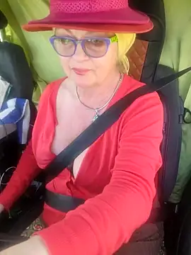 MucMilf59 online show from March 25, 2026, 12:37 pm