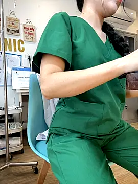 Meilian2021 online show from December 17, 2025, 4:39 am