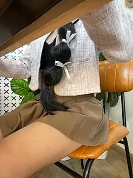 Meilian2021 online show from November 5, 2025, 4:04 am