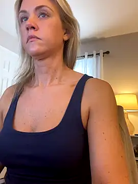 Kay Cakes online show from December 2, 2024, 4:59 pm