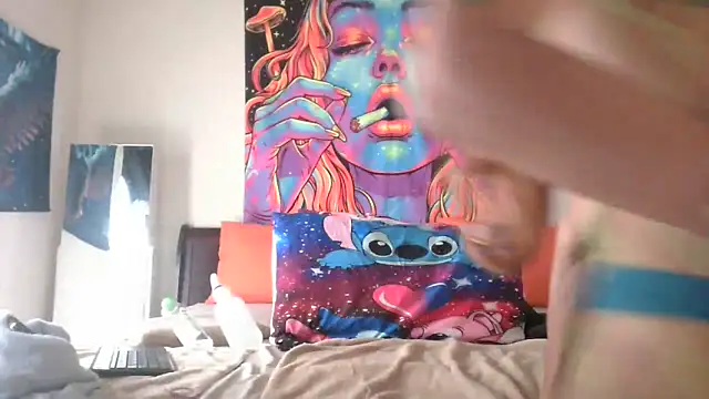 EnticingAaliyah online show from February 19, 2026, 4:26 pm