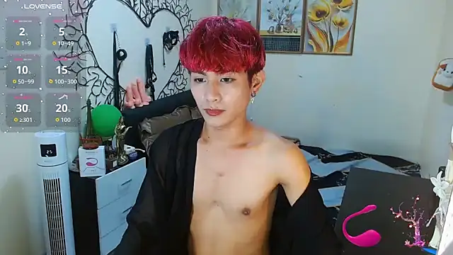 Snapshot of WildestTwink chatting on September 26, 2025, 6:15 pm WildestTwink online show from September 26, 2025, 6:15 pm