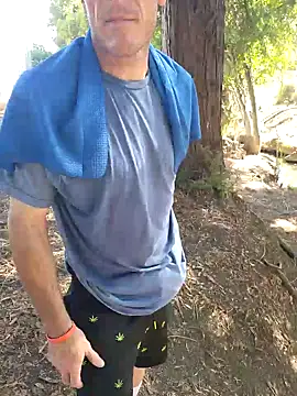 Snapshot of 415cali925 chatting on September 26, 2025, 9:54 pm 415cali925 online show from September 26, 2025, 9:54 pm