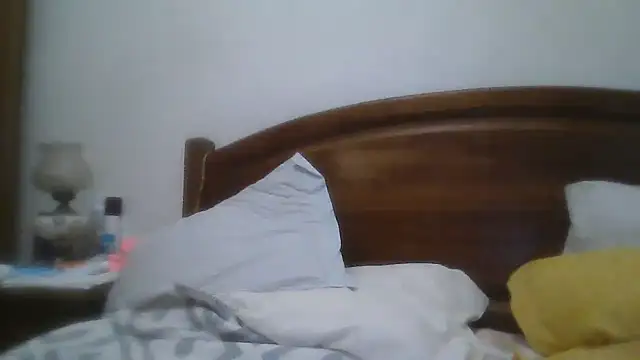 Snapshot of CarlosRocha73 chatting on May 21, 2026, 11:35 pm CarlosRocha73 online show from May 21, 2026, 11:35 pm