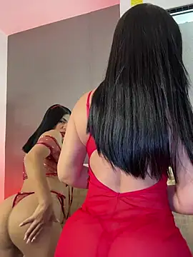 Snapshot of Carolina_Novoa chatting on February 17, 2026, 5:43 pm Carolina Novoa online show from February 17, 2026, 5:43 pm