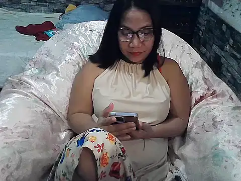 Snapshot of ASIANDOLLY4U chatting on March 16, 2025, 1:59 am ASIANDOLLY4U online show from March 16, 2025, 1:59 am