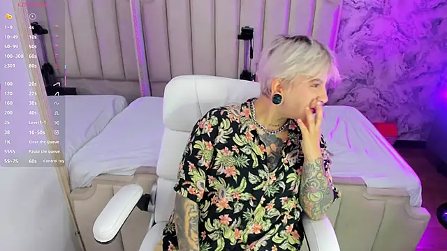 Snapshot of amy_ink chatting on December 4, 2025, 11:09 am amy ink online show from December 4, 2025, 11:09 am