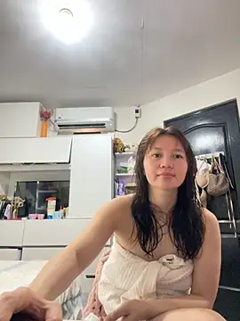 Snapshot of asianmystery203 chatting on October 29, 2025, 1:37 am asianmystery203 online show from October 29, 2025, 1:37 am