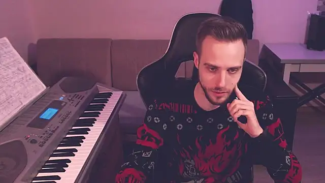 Snapshot of Sweetparker chatting on December 28, 2024, 9:51 pm Sweetparker online show from December 28, 2024, 9:51 pm