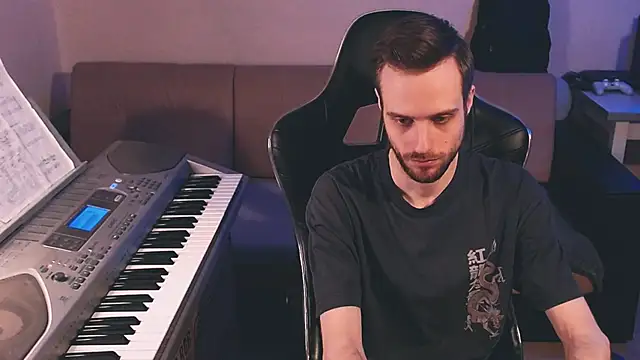 Sweetparker online show from April 10, 2026, 5:20 pm