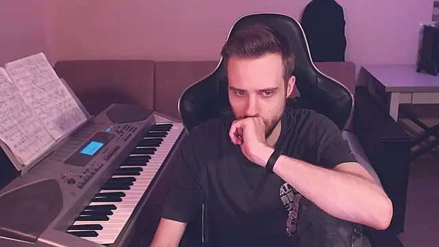 Snapshot of Sweetparker chatting on January 14, 2025, 7:27 am Sweetparker online show from January 14, 2025, 7:27 am