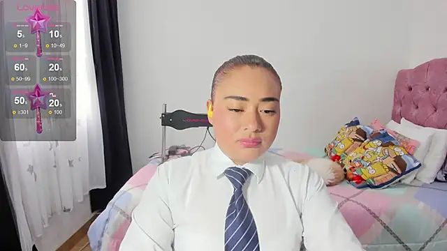 ReyleDoll online show from March 25, 2026, 9:35 pm