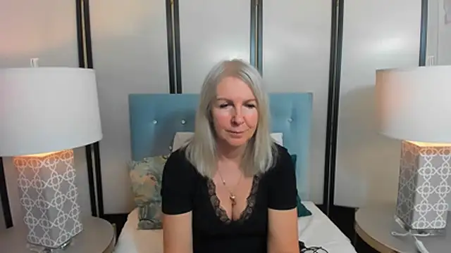 EricaTop online show from March 12, 2026, 9:19 pm