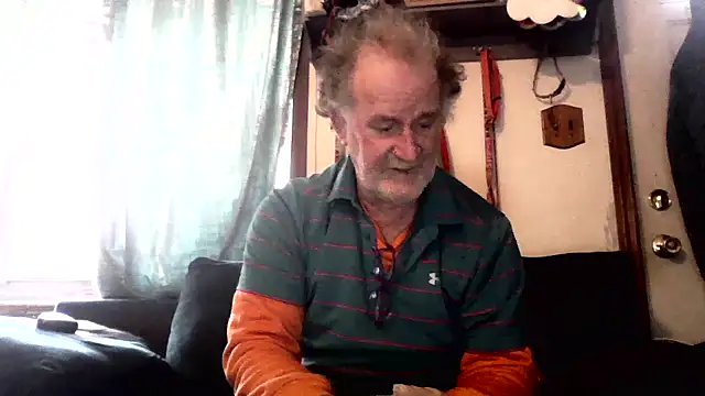 Sweet Sexy1963 online show from November 17, 2025, 6:12 pm