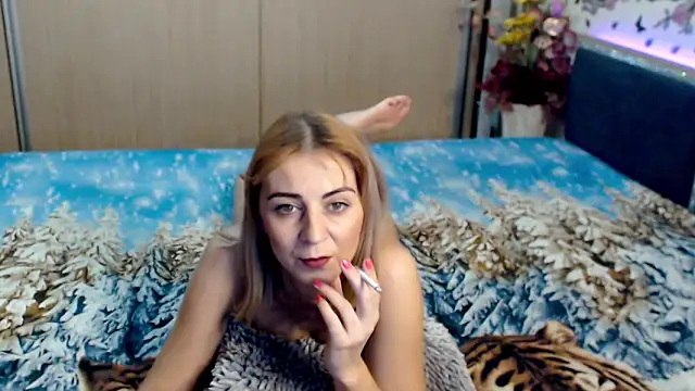 Snapshot of MirabelaSweet chatting on March 11, 2025, 12:06 pm MirabelaSweet online show from March 11, 2025, 12:06 pm