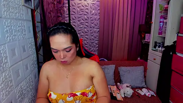 Snapshot of tssexylover chatting on December 5, 2025, 4:49 pm tssexylover online show from December 5, 2025, 4:49 pm