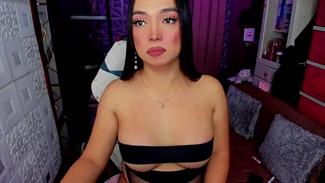 Snapshot of tssexylover chatting on September 14, 2025, 10:37 am tssexylover online show from September 14, 2025, 10:37 am