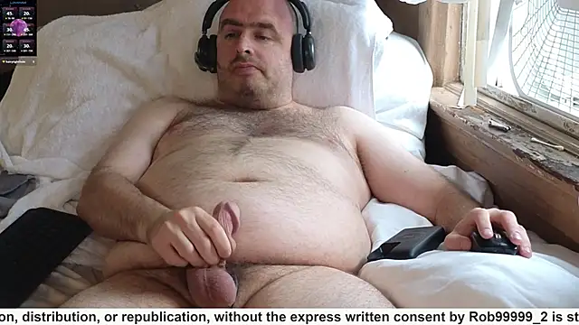 Snapshot of rob99999_2 chatting on June 27, 2026, 12:22 pm rob99999 2 online show from June 27, 2026, 12:22 pm