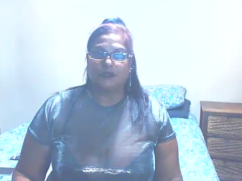 Snapshot of sexylax17 chatting on May 28, 2026, 7:53 pm sexylax17 online show from May 28, 2026, 7:53 pm