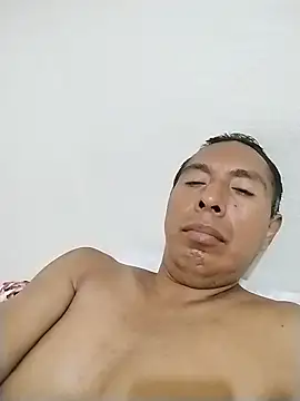 desnudo Sexoxo online show from May 20, 2026, 3:36 am