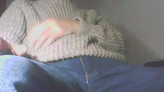 Snapshot of Moro_ra chatting on November 7, 2025, 7:18 pm Moro ra online show from November 7, 2025, 7:18 pm