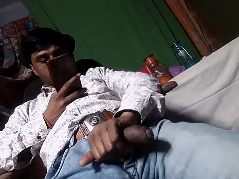 desiboy1101 online show from February 4, 2025, 12:55 pm