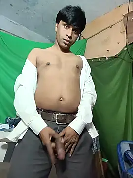 Snapshot of desiboy1101 chatting on April 23, 2026, 3:35 am desiboy1101 online show from April 23, 2026, 3:35 am