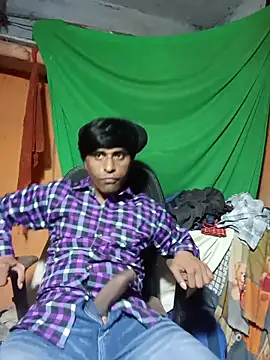 Snapshot of desiboy1101 chatting on June 9, 2026, 2:29 pm desiboy1101 online show from June 9, 2026, 2:29 pm