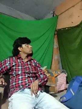 Snapshot of desiboy1101 chatting on May 21, 2026, 1:08 pm desiboy1101 online show from May 21, 2026, 1:08 pm