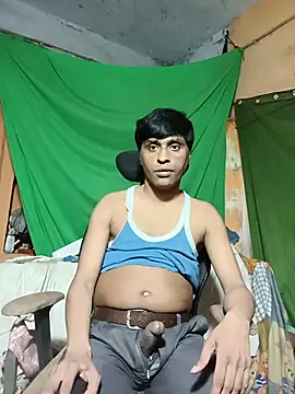 Snapshot of desiboy1101 chatting on April 22, 2026, 3:35 am desiboy1101 online show from April 22, 2026, 3:35 am