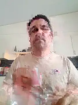 dick81 online show from April 9, 2026, 6:03 pm