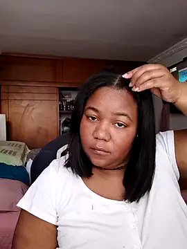 Snapshot of Daddys_girl1 chatting on September 27, 2025, 9:54 pm Daddys girl1 online show from September 27, 2025, 9:54 pm