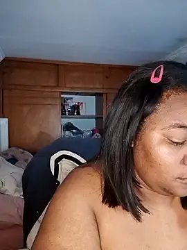 Snapshot of Daddys_girl1 chatting on September 26, 2025, 5:14 am Daddys girl1 online show from September 26, 2025, 5:14 am