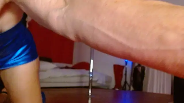 Snapshot of Sweet-Ginger chatting on October 22, 2025, 4:34 am Sweet-Ginger online show from October 22, 2025, 4:34 am