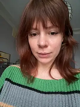 Snapshot of Oopsfoxy chatting on February 11, 2026, 6:24 am Oopsfoxy online show from February 11, 2026, 6:24 am