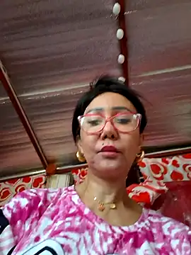 Snapshot of sweetieme chatting on February 5, 2026, 3:02 am sweetieme online show from February 5, 2026, 3:02 am