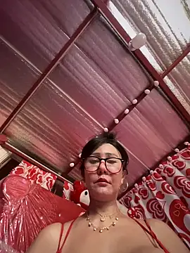 Snapshot of sweetieme chatting on February 16, 2026, 2:32 am sweetieme online show from February 16, 2026, 2:32 am