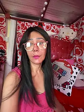 Snapshot of sweetieme chatting on November 2, 2025, 12:48 am sweetieme online show from November 2, 2025, 12:48 am