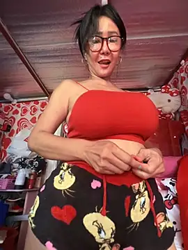 Snapshot of sweetieme chatting on October 25, 2025, 12:21 am sweetieme online show from October 25, 2025, 12:21 am