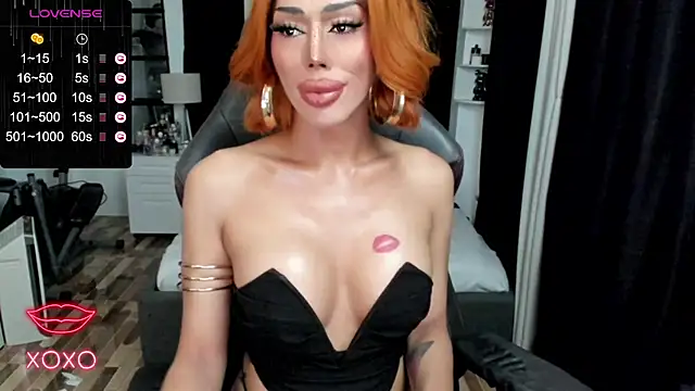 Snapshot of Forever_MissCandace chatting on October 29, 2025, 11:53 am Forever MissCandace online show from October 29, 2025, 11:53 am