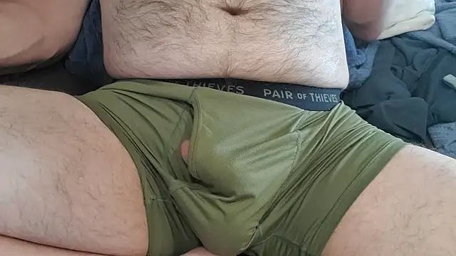 Snapshot of BigBearTrevNM chatting on November 12, 2025, 6:23 pm BigBearTrevNM online show from November 12, 2025, 6:23 pm