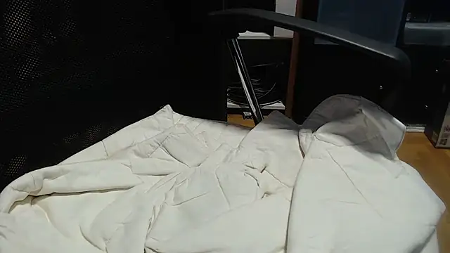 Snapshot of bigbig_fun chatting on September 15, 2025, 4:51 pm bigbig fun online show from September 15, 2025, 4:51 pm