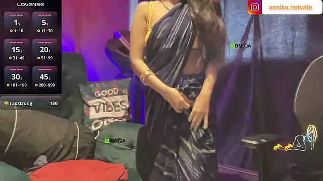 Snapshot of GoddessRaani chatting on December 18, 2025, 5:12 am GoddessRaani online show from December 18, 2025, 5:12 am