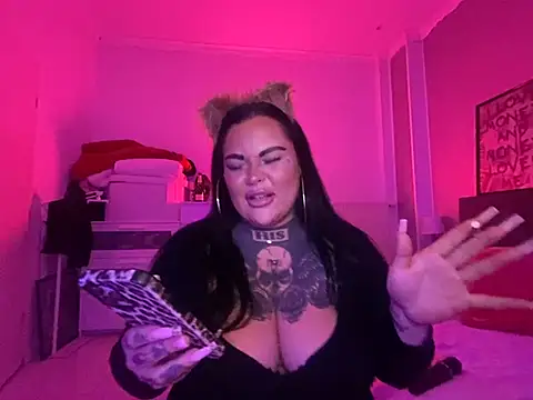 Snapshot of _MelinaCurves_ chatting on January 26, 2025, 8:56 pm  MelinaCurves  online show from January 26, 2025, 8:56 pm