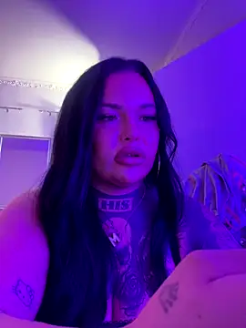 Snapshot of _MelinaCurves_ chatting on September 11, 2025, 8:20 pm  MelinaCurves  online show from September 11, 2025, 8:20 pm