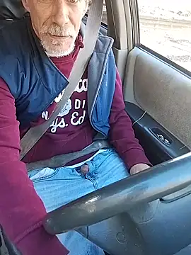 Snapshot of Biknight chatting on December 14, 2025, 2:44 pm Biknight online show from December 14, 2025, 2:44 pm