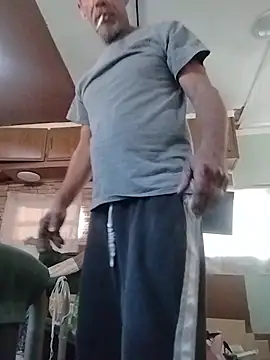 Biknight online show from March 22, 2026, 1:23 pm