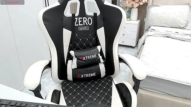 Hanako love online show from April 8, 2026, 3:35 pm