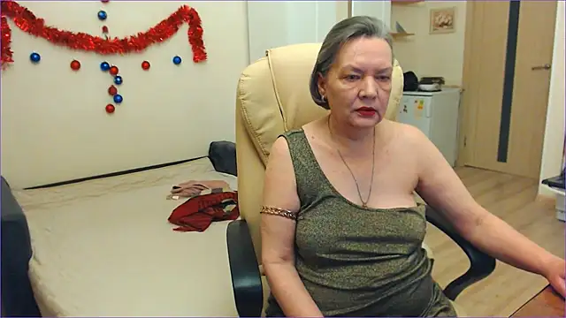 MomJaneSex online show from January 15, 2026, 11:08 pm