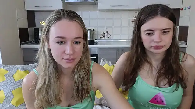 Snapshot of Naughty_Alice chatting on September 17, 2025, 6:26 am Naughty Alice online show from September 17, 2025, 6:26 am